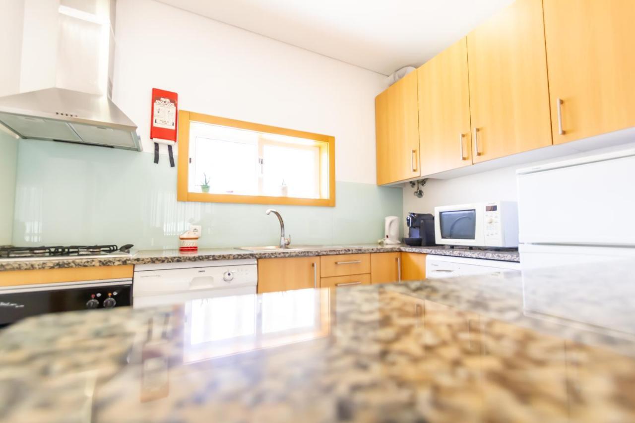 Apartamento Mar & Sol 포보아데바짐 외부 사진
