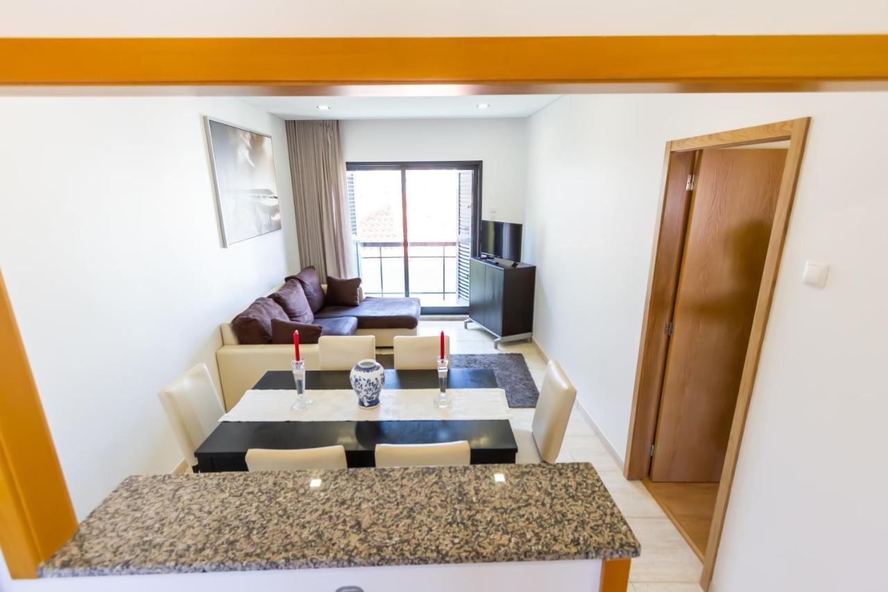 Apartamento Mar & Sol 포보아데바짐 외부 사진