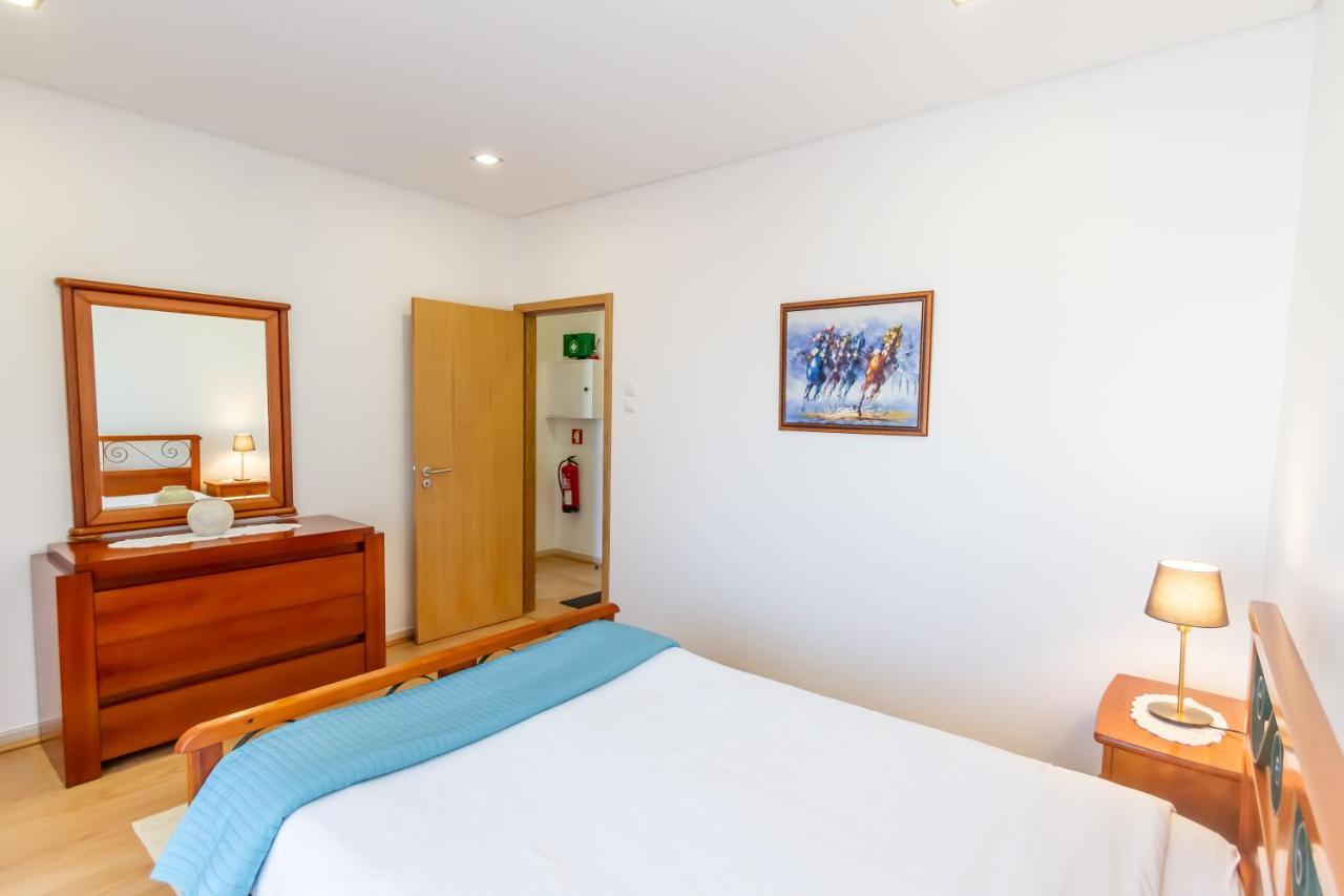 Apartamento Mar & Sol 포보아데바짐 외부 사진